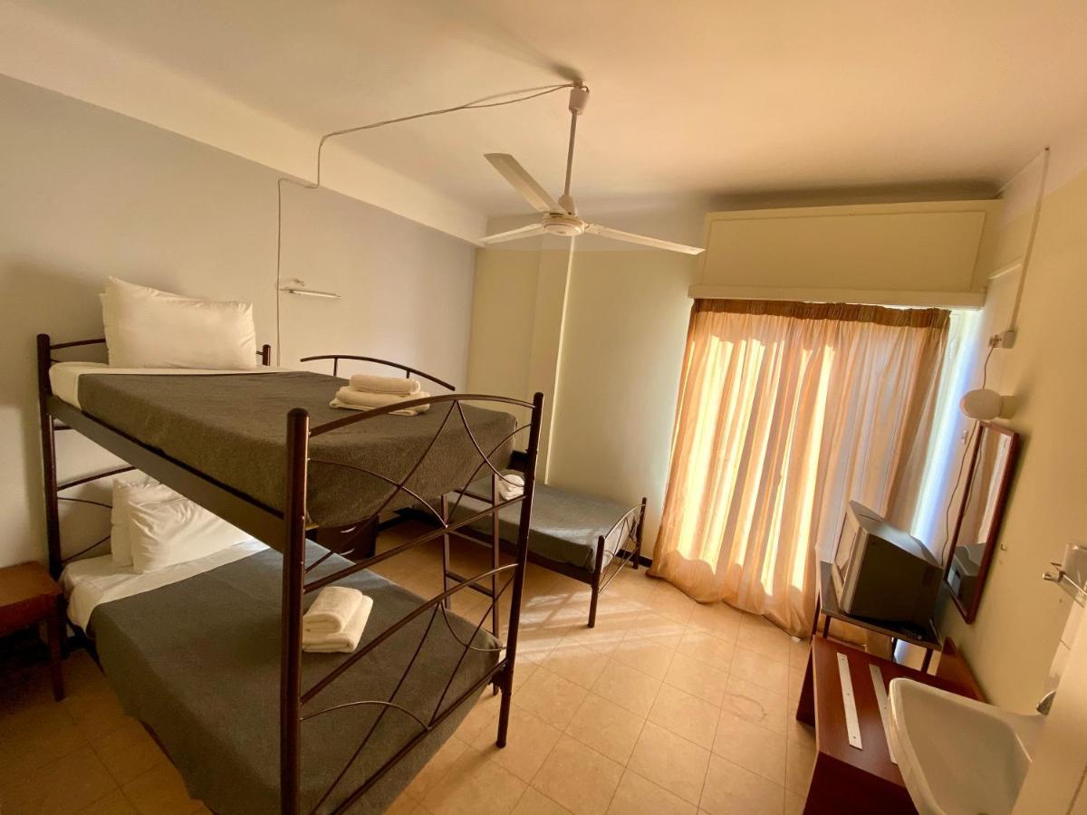 Hotel Artemision Atene Esterno foto